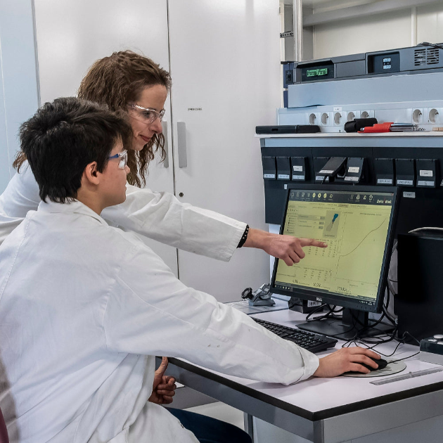 Bjørn Thorsen plastics lab — R&D engineers in research and development